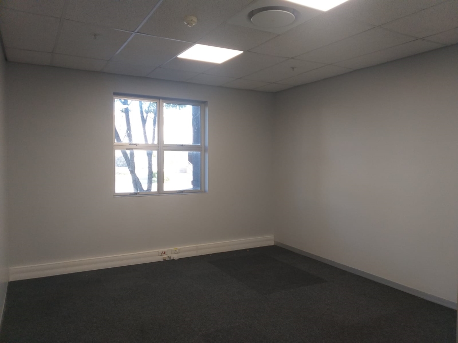 To Let Commercial Property for Rent in Montague Gardens Western Cape